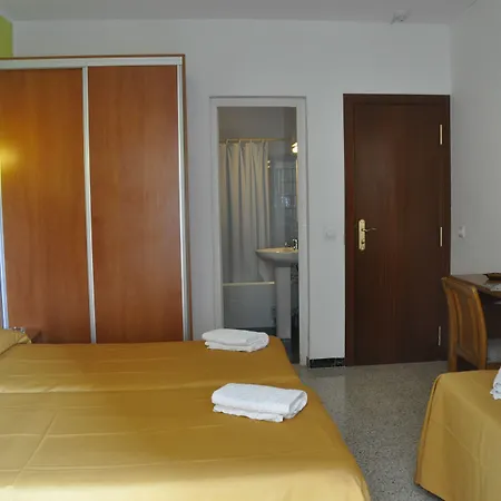 - El Amigo * リョレート・デ・マル