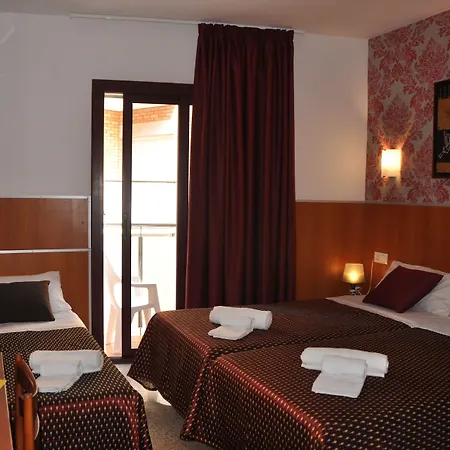 - El Amigo * リョレート・デ・マル