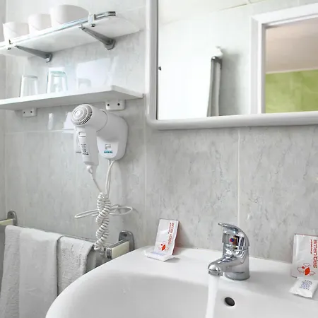 - El Amigo Guest house Lloret de Mar