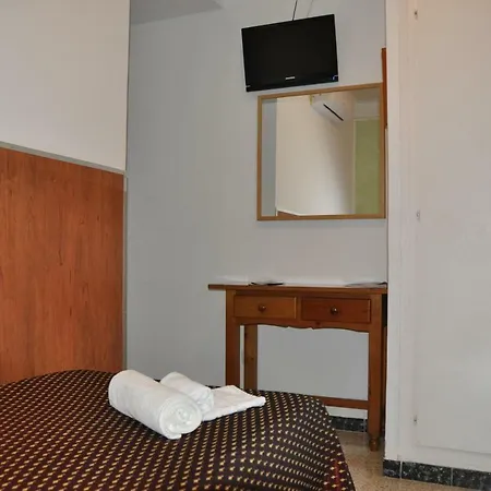 Guest house - El Amigo *