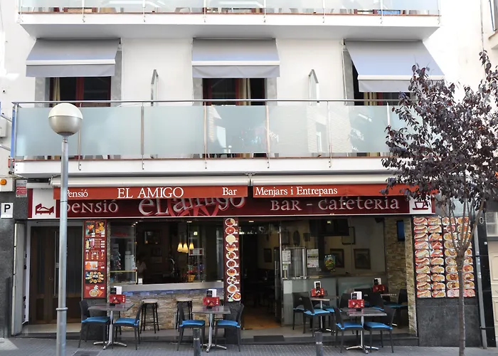 - El Amigo Pensjonat *