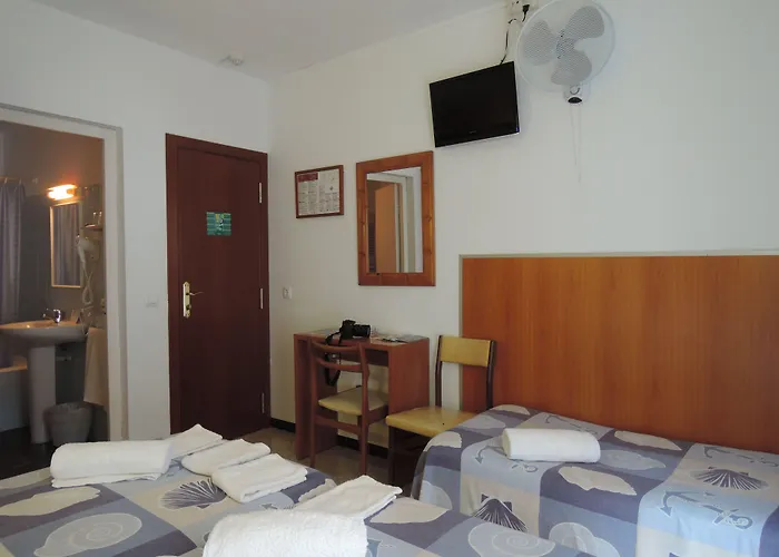 - El Amigo Pensjonat *