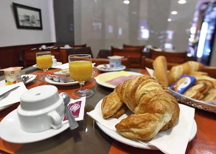 - El Amigo Pensjonat *