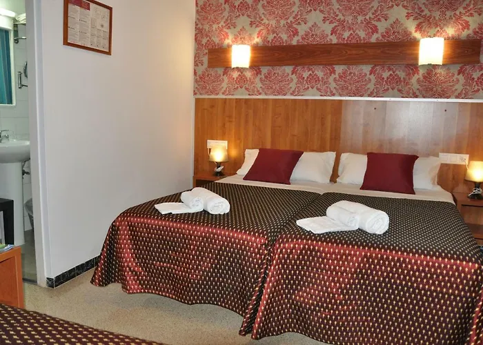 - El Amigo Pensjonat Lloret de Mar